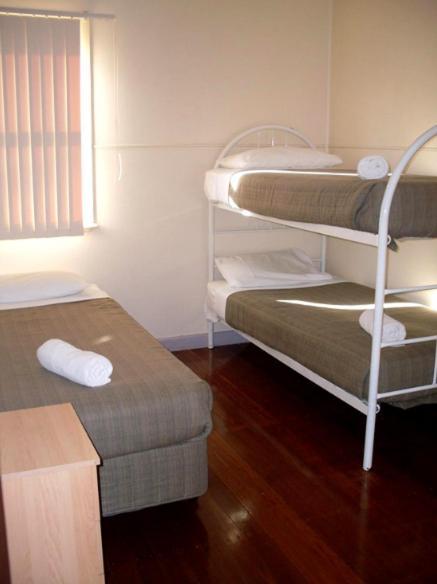 Koala Tree Motel Порт Макари Стая снимка